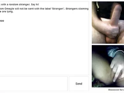 Petite ebenholts blir bortskämd med en stor dunkande kuk