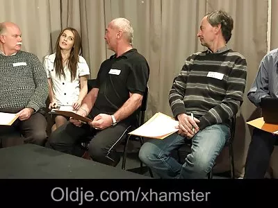 Phat ass lady Ivy Lebelle blir ordentligt körd av tatuerad kille
