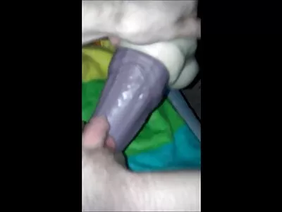 Alena Croft fick sin fitta ordentligt slickad